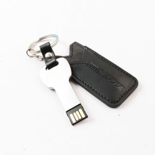 USB key with leather case